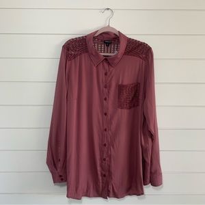 TORRID Lizzie Rayon Twill Button-Up Long Sleeve Shirt size‎ 2